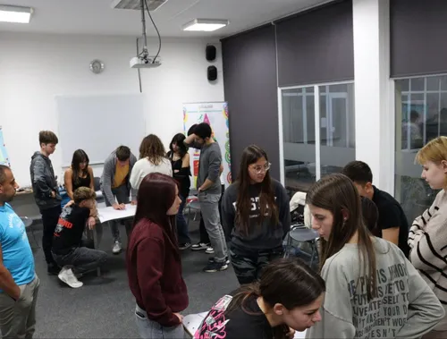 Среща на клуб „Млад оратор“